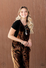 Load image into Gallery viewer, Sunset Sightings - Oct 2021 FF E006