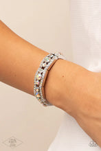 Load image into Gallery viewer, Easy On The Ice - Multi bracelet