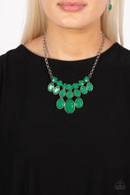 Load image into Gallery viewer, Delectable Daydream - Green Necklace C029