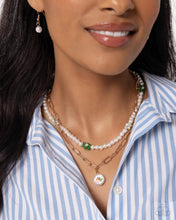 Load image into Gallery viewer, Painted Pageantry - Green necklace Box 6