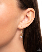 Load image into Gallery viewer, Coil Charisma - Gold necklace E011