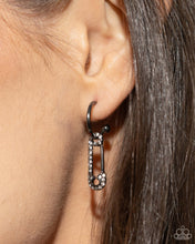 Load image into Gallery viewer, $16 SET: Safety Pin Style - Black plus matching earring UP A062
