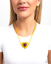 Load image into Gallery viewer, Locket Leisure - Yellow necklace C027
