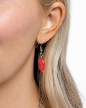 Load image into Gallery viewer, Offbeat Ofrenda - Red necklace E021