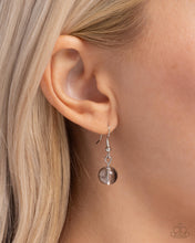 Load image into Gallery viewer, Glistening Gossip - Silver necklace 1932