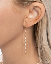 Load image into Gallery viewer, Piercing Passion - Gold necklace E016