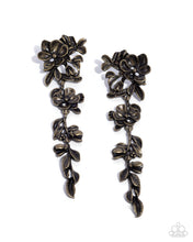 Load image into Gallery viewer, Generous Garden - Brass earring E015