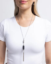 Load image into Gallery viewer, Vertical Vacation - Black Necklace F026