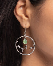 Load image into Gallery viewer, Picturesque Scene - Green earring E013