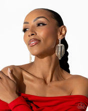 Load image into Gallery viewer, Tapered Twilight - gold earring DEC 2024 LOP E029