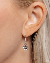 Load image into Gallery viewer, Poetic Patio - Green necklace E020