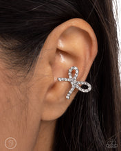 Load image into Gallery viewer, Convincing Charm - White ear cuff earring A018