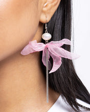 Load image into Gallery viewer, Ballerina Build - Pink earring E022