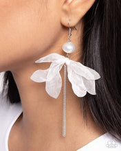 Load image into Gallery viewer, Ballerina Build - White earring D003