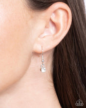 Load image into Gallery viewer, Favorite Flower - Yellow necklace E059