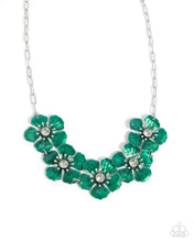 Load image into Gallery viewer, Eternal Efflorescence - Green necklace E047