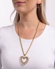Load image into Gallery viewer, Perfectly Prim - Gold necklace D044