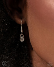 Load image into Gallery viewer, Buckingham Bow - Pink necklace Feb 2025 LOP A002