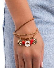Load image into Gallery viewer, Serene Stroll - Red bracelet D043