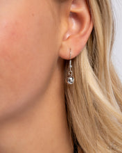 Load image into Gallery viewer, Woven Welcome - Red necklace B101