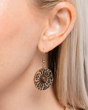 Load image into Gallery viewer, Gentle Glam - Blue necklace A071