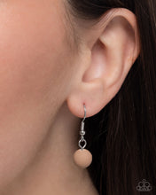 Load image into Gallery viewer, Suddenly Slanted - Brown necklace E062