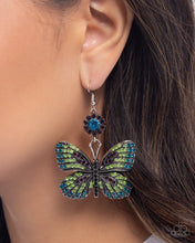 Load image into Gallery viewer, Fluttering Feature - Green earring D074