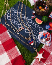 Load image into Gallery viewer, Unforgettable USA - Gold necklace D009