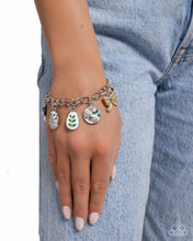 Load image into Gallery viewer, Complex Charms - Yellow bracelet E031