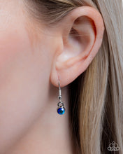 Load image into Gallery viewer, Teardrop Timeline - Green necklace C030
