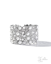 Load image into Gallery viewer, Comfortable Chic - White 2025 ZI bracelet E012