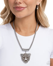 Load image into Gallery viewer, 2 PC Leopard Luminescence - Brown Mystery set MYRWD/Plastic