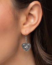 Load image into Gallery viewer, Sparrow Social - Multi necklace 2025 Convention Exclusive e083