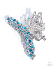 Load image into Gallery viewer, Admirable Administration - Blue claw hair clip F041/F042