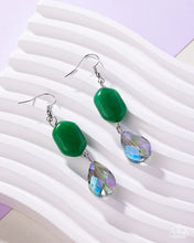 Load image into Gallery viewer, Brilliant Beauty Queen - Green Earring E047