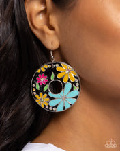 Load image into Gallery viewer, Embroidered Elegance - Black earring C027