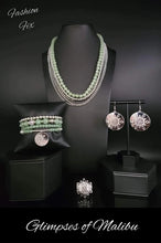 Load image into Gallery viewer, Glimpses of Malibu - Oct 2022 FF E002