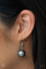 Load image into Gallery viewer, All The Trimmings - BLACK NECKLACE A040