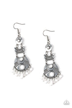 Load image into Gallery viewer, Tropic Tribe - White earring 976