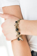 Load image into Gallery viewer, The GRIT Crowd - Black necklace plus matching bracelet Grit and Glamour - Black 502
