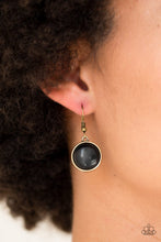 Load image into Gallery viewer, Cougar - Brass necklace 708