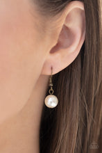 Load image into Gallery viewer, Very Vintage - brass necklace 851