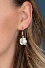 Load image into Gallery viewer, Legendary Luster - Gold necklace 765