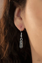 Load image into Gallery viewer, Monumental March - Silver necklace 619