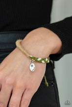 Load image into Gallery viewer, Perpetually Peaceful - Green bracelet B071