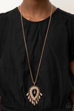 Load image into Gallery viewer, Teasable Teardrops - Gold necklace 2193