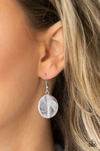 Load image into Gallery viewer, Beach Day Demure - White necklace A051