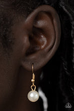 Load image into Gallery viewer, True Love's Trove - Gold necklace B048