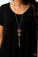 Load image into Gallery viewer, Perennial Powerhouse - Brown necklace B121
