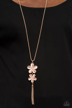 Load image into Gallery viewer, Perennial Powerhouse - Rose Gold necklace C023C